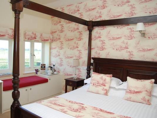 The Pheasant Pub With Rooms Gestingthorpe Екстериор снимка